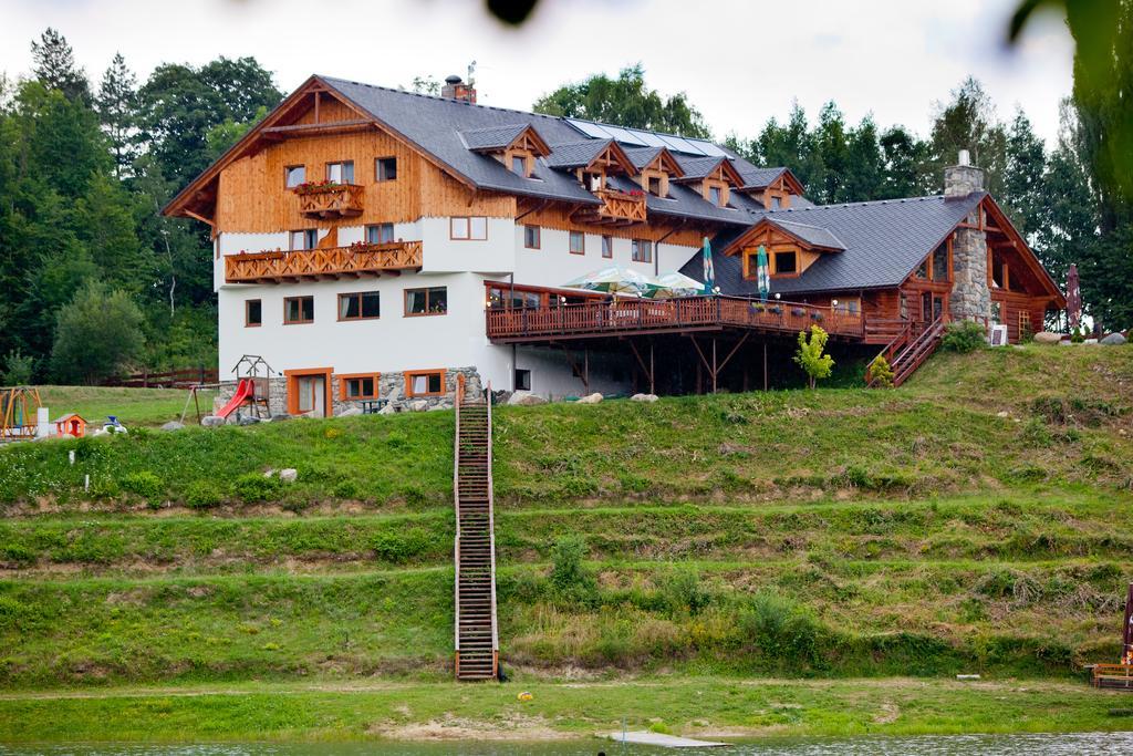 Rezidence U Jezera Hotel