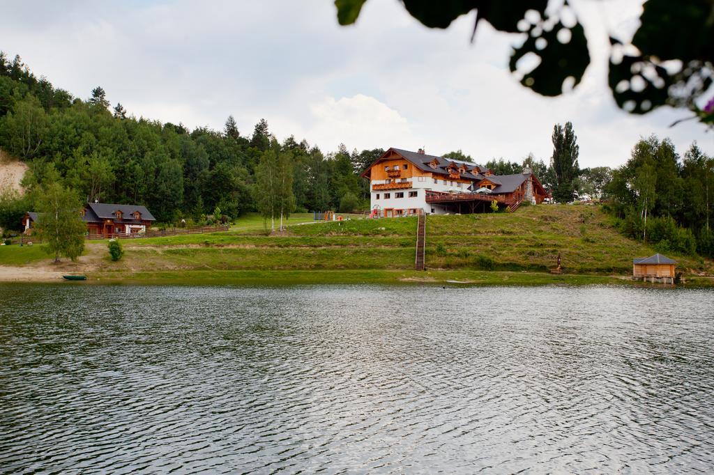 Rezidence U Jezera Hotel
